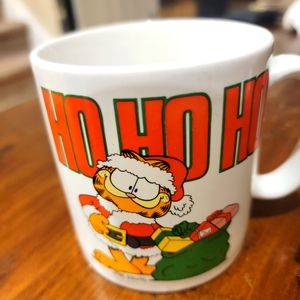Vintage Christmas  Garfield Mug
